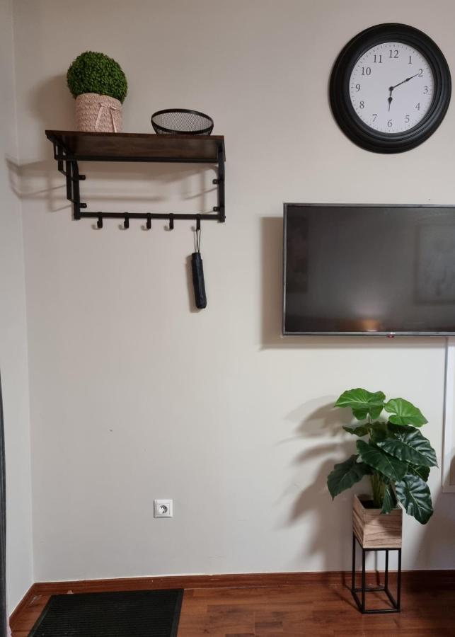Relax Wellness Studio Hajdúszoboszló Apartamento Exterior foto